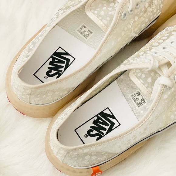 Vans Dots Modular Sneakers - Picture 9 of 13